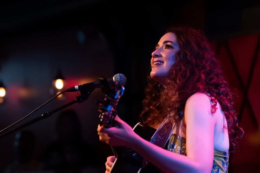 Photo of Allison Strong