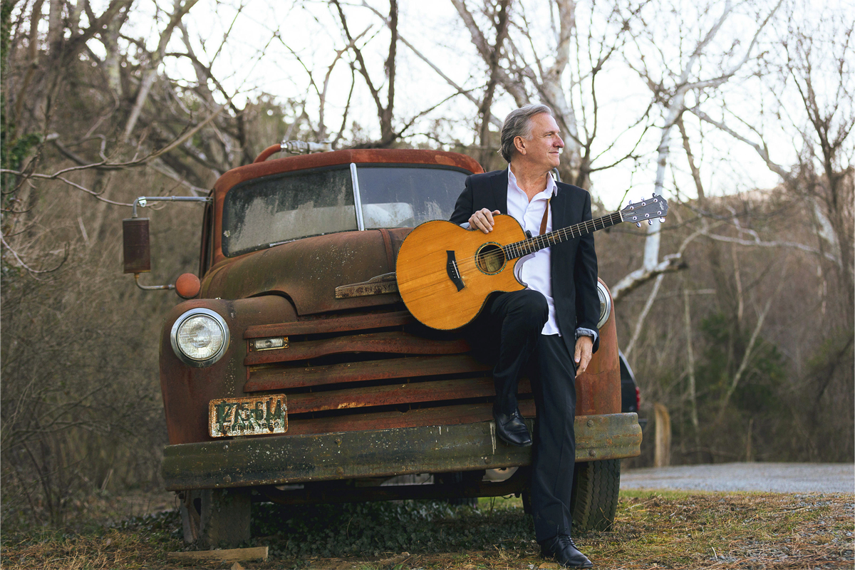 Photo of Ellis Paul